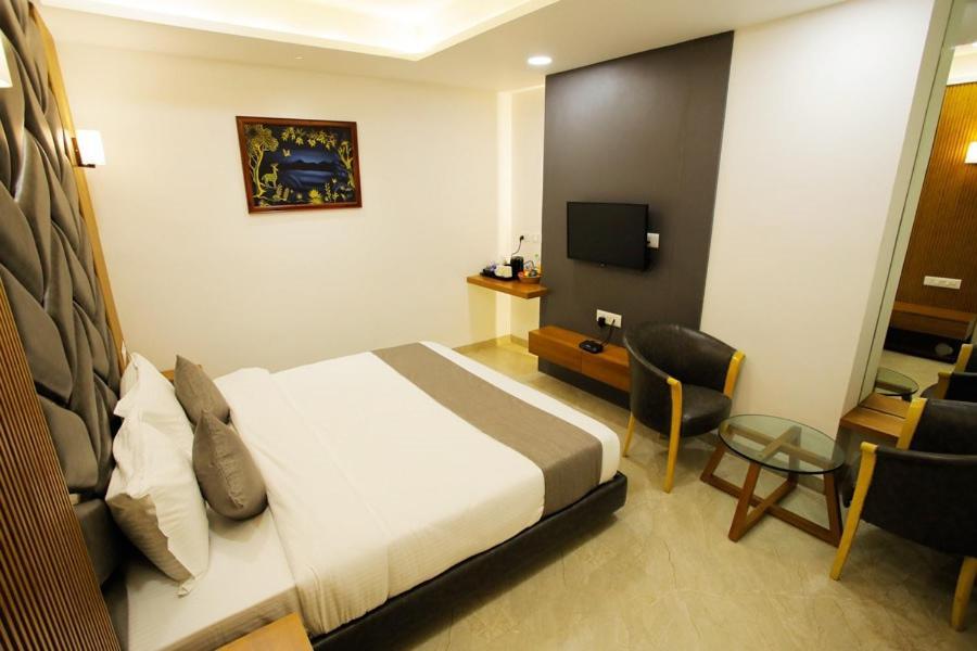 Hotel The Grand Ιντόρ Εξωτερικό φωτογραφία