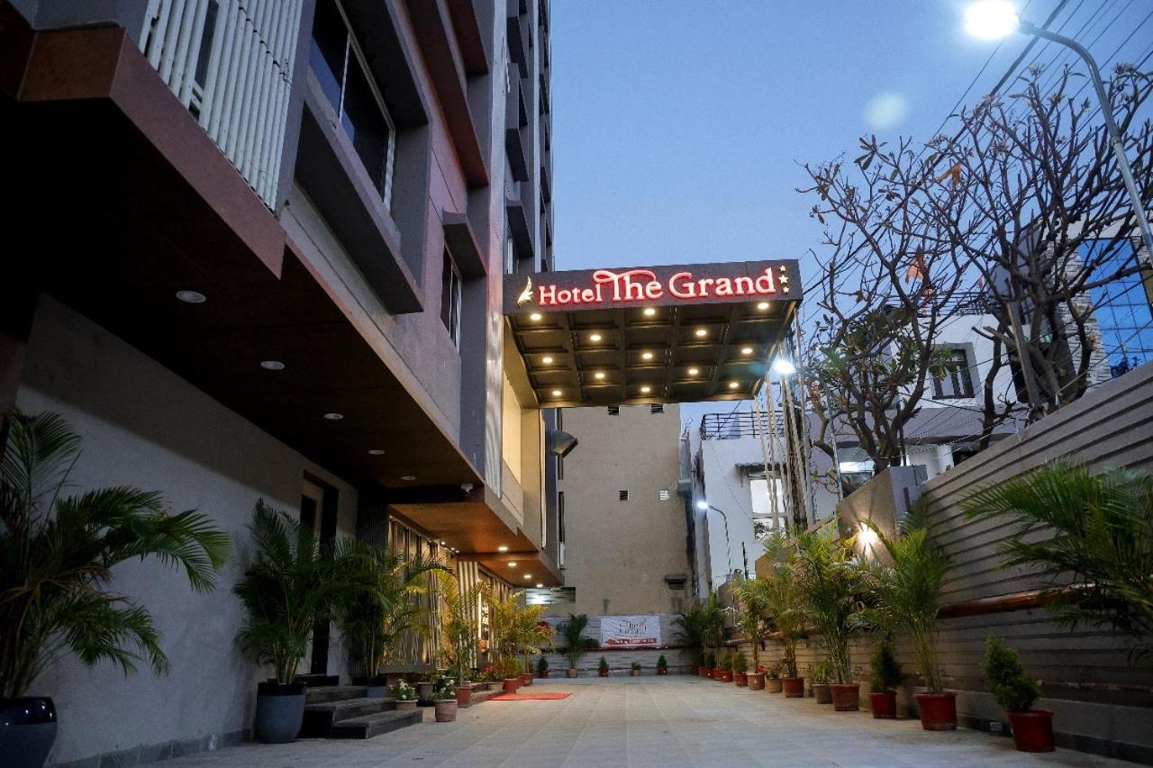 Hotel The Grand Ιντόρ Εξωτερικό φωτογραφία